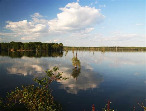 Lake Conway, Arkansas, USA stock image. Image of season - 4426185