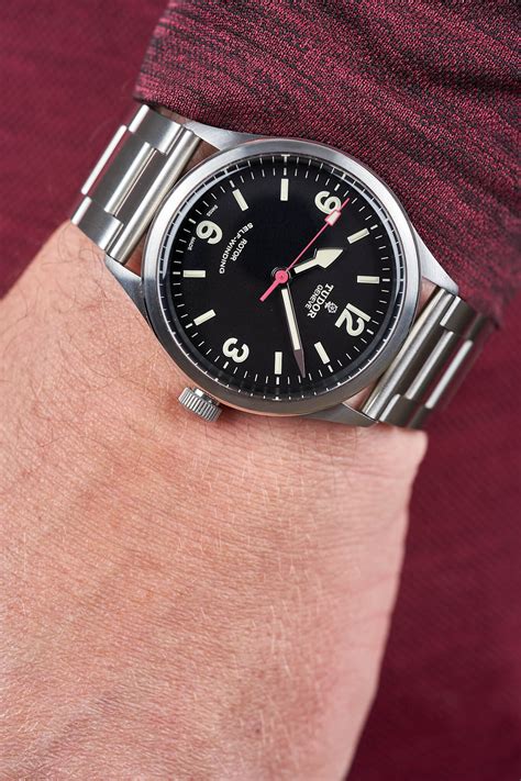 Tudor Ranger 41mm Review - Watch Clicker