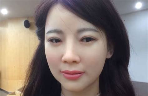 'You are a handsome man': The Chinese robot that's a terrible flirt