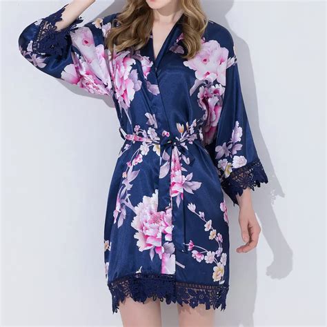 New Arrival Wholesale Chinese Silk Women Floral Robes,Bride Bridesmaid ...