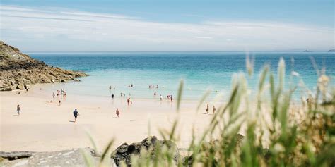 10 Of The Best Cornwall Surfing Beaches | Surfing Cornwall | Stoked For Travel