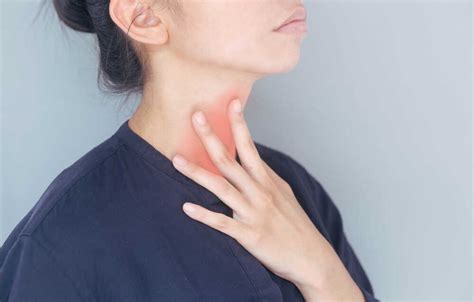 What Is Causing Tightness In Your Throat? | Healthy Wellbeing