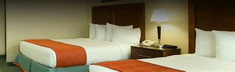 Perry's Ocean Edge Resort | Rooms & Suites | Daytona Beach Resort