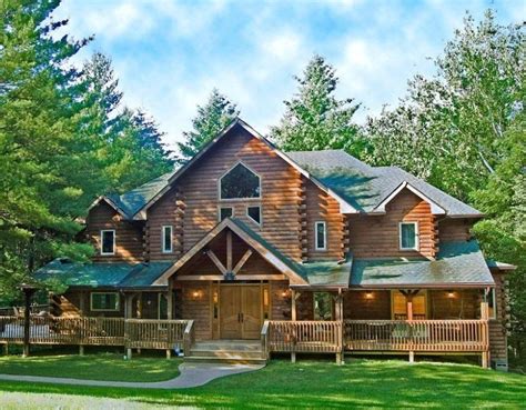 Log Cabin in Brown county Indiana, available from the Eagles Nest vacation rentals... notice the ...