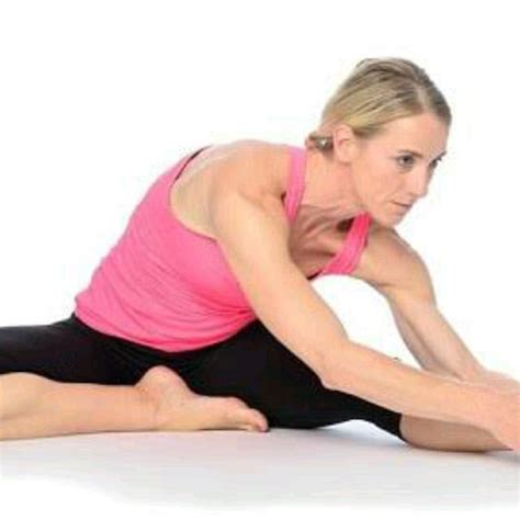 Seated Hamstring Stretch by Madré Romanis - Exercise How-to - Skimble