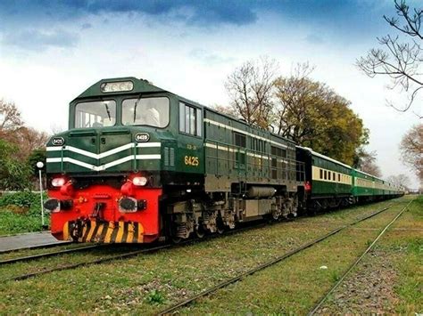 Green Line passenger train may start operation from 20th - Pakistan ...