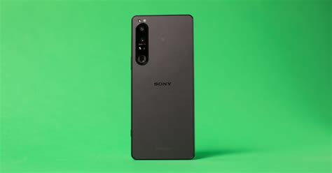 Sony Xperia 1 IV Aims To Take On The iPhone With Actual Zoom Lens ...