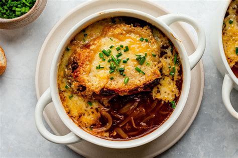 French Onion Soup With Broiled Cheese French Bread | Recipe | Easy french onion soup recipe ...