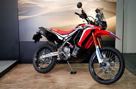 Honda CRF250 Rally Makes Appearance at the Osaka Motorcycle Show - autoevolution