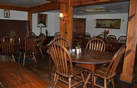 Wayside Inn, Middletown - Restaurant Reviews, Photos & Phone Number ...