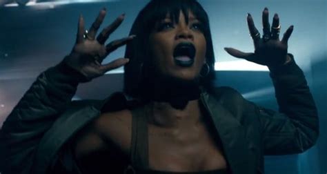 Eminem Feat. Rihanna - 'The Monster' (Official Video) - Capital