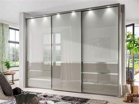 Sliding wardrobe doors: Irresistible benefits of going for sliding wardrobe doors | Housing News