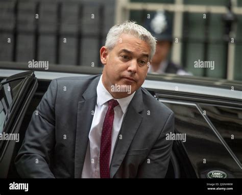 Steve barclay mp downing street hi-res stock photography and images - Alamy