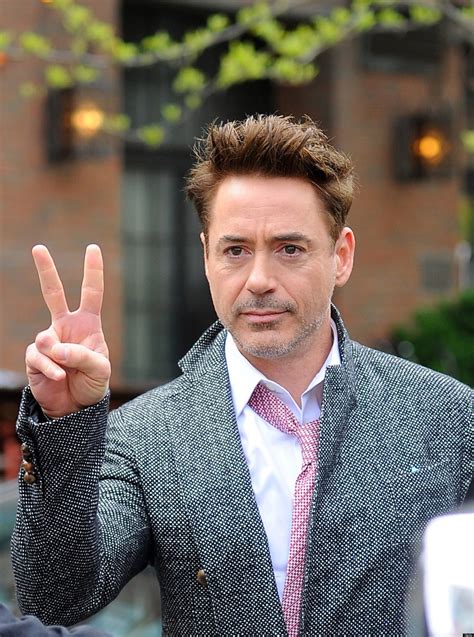 Robert Downey Jr. In 'Avengers 2' & '3': Iron Man Signs With Marvel For ...