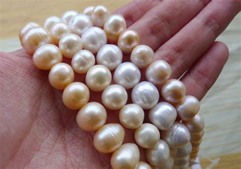 Palawan Freshwater Pearls - THE BRIGHT SPOT