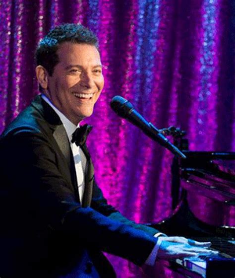 Bay Area Reporter :: Michael Feinstein :: Christmas Classics with the Cabaret King