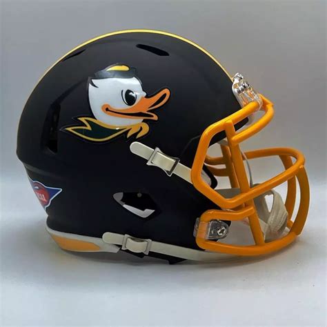 Oregon Ducks Black Helmet