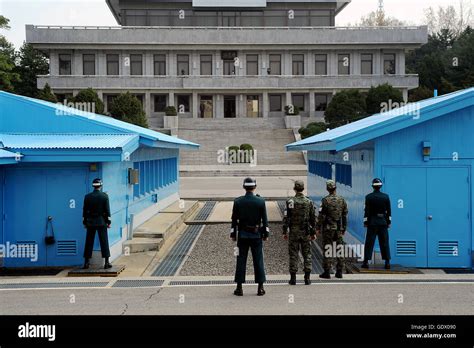 Border between North Korea and South Korea Stock Photo, Royalty Free Image: 111823740 - Alamy