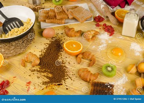 Mess In The Kitchen Royalty Free Stock Image - Image: 37951286