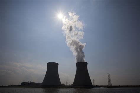 Valuing the greenhouse gas emissions from nuclear power - Journalist's Resource