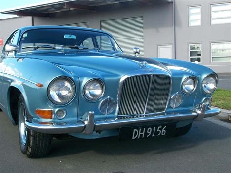 Jaguar 420G 1967 - Waimak Classic Cars