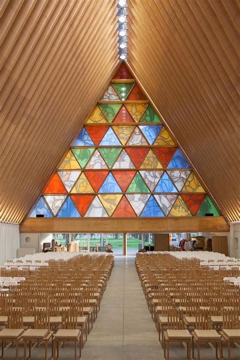 Newly Released Photos of Shigeru Ban's Cardboard Cathedral in New Zealand | ArchDaily