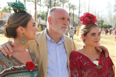 'José Andrés and Family In Spain' on Discovery+