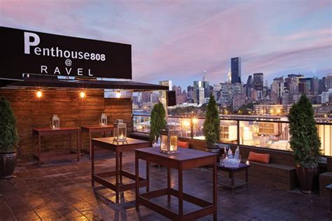 Penthouse 808 at Ravel Hotel : Experience LIC | Long Island City Partnership