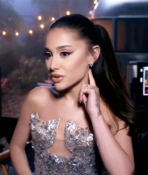 The Voice's new coach Ariana Grande wears massive diamond ring in ...