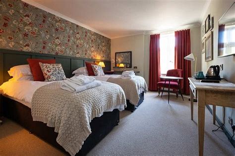 THE BRIDGE HOTEL - Updated 2025 Prices & Reviews (Greenford, England)