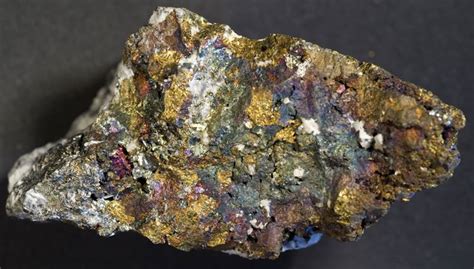 Chalcopyrite | mineral | Britannica