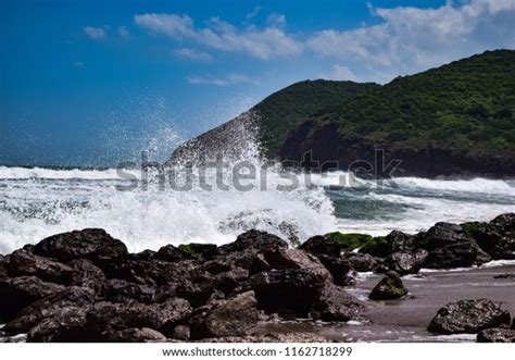 188 Yarada Images, Stock Photos & Vectors | Shutterstock