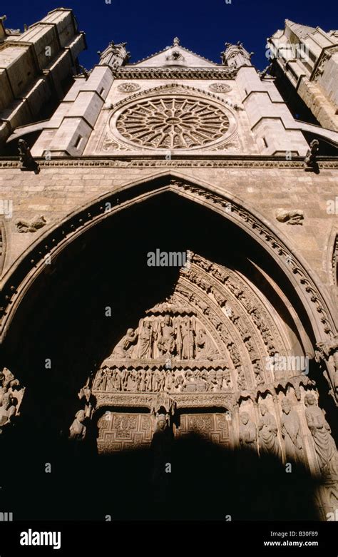 The west facade of the Santa Maria de Leon Cathedral in the city of ...