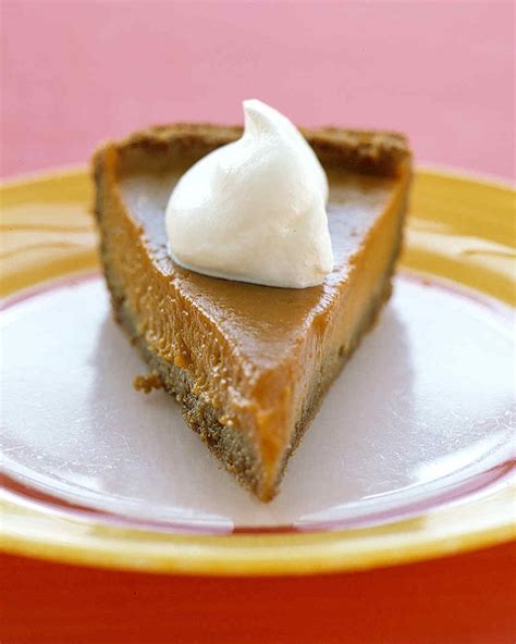 Easy Thanksgiving Dessert Recipes | Martha Stewart