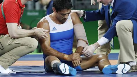 How Do Injuries Occur In Wrestling? – fluentbjj.com