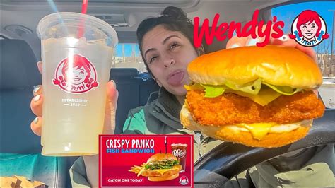 REVIEW WENDY’S CRISPY PANKO FISH SANDWICH - it’s back for 2022! 🐟 🥪 - YouTube