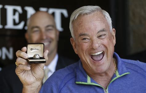 Lance Alworth, NFL Hall of Famer, gets Super Bowl ring back 25 years after it was stolen - CBS News