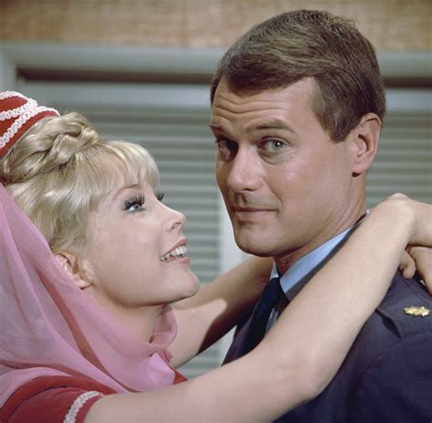 'I Dream of Jeannie' Secrets From Barbara Eden and Larry Hagman