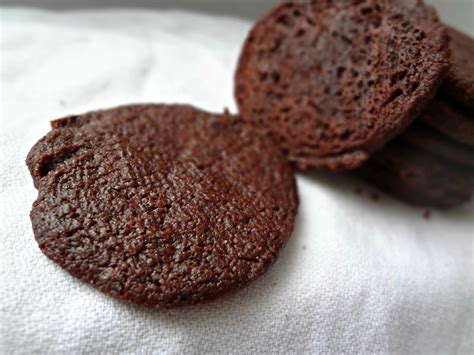 The Cooking Actress: Chocolate Wafer Cookies