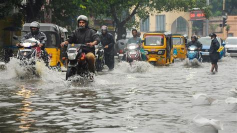 Chennai: School holiday declared in THESE two Tamil Nadu districts amid heavy rainfall ...