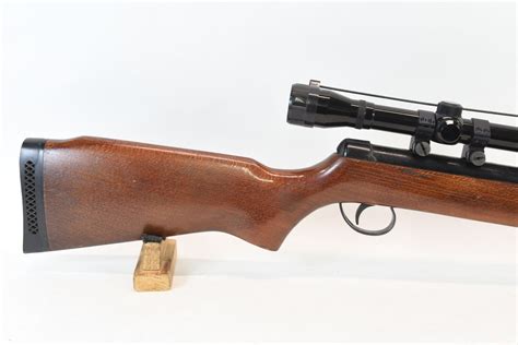 BSA Model Meteor Pellet Rifle - Landsborough Auctions