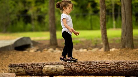 Balance Beams for Playgrounds | GameTime Canada