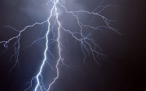 Rayos en la Noche - Imagen de Fotrmenta Electrica | Fotos e Imágenes en ...