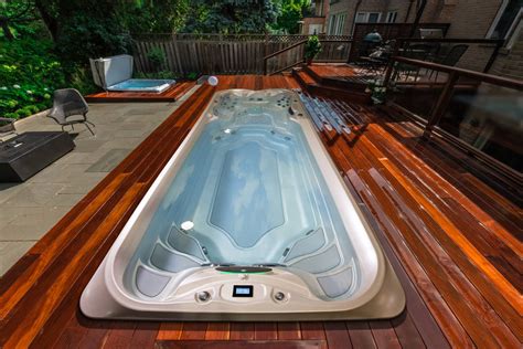 Jacuzzi® Swim Spa di Jacuzzi® Europe | homify