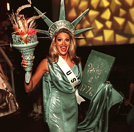 statue of liberty | Lady liberty costume, Usa national costume, Halloween costumes