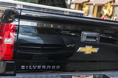 20 Amazing Custom Chevy Silverado Emblems