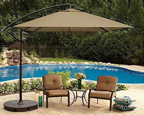 11 Best Large Cantilever Patio Umbrellas with Ideal Shade Coverage