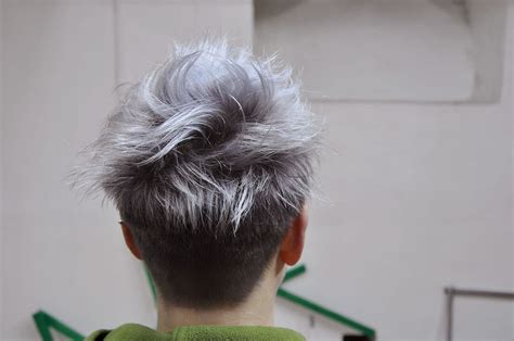 hairchalk | Grey hair men, Silver grey hair, Dark grey hair