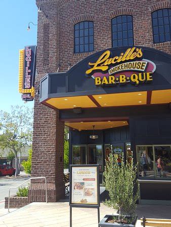 Lucille's Smokehouse BBQ, Concord - Restaurant Reviews, Phone Number ...