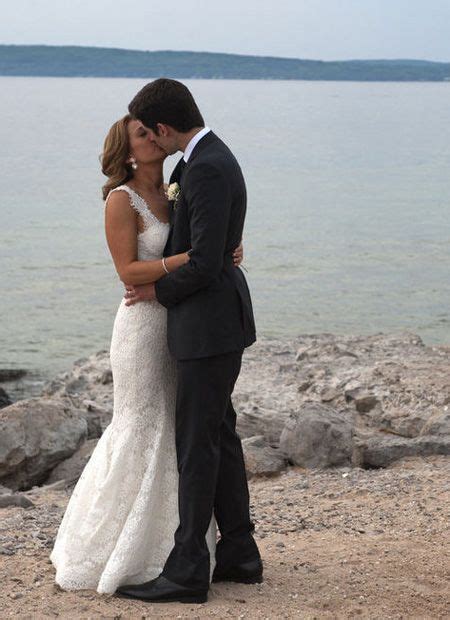 Ginger Zee's wedding photos: 7 ways she showcased Michigan | Party ...